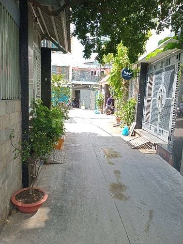 Bán Nhà 3 tầng đúc 4 pn 3 wc Lý Thường Kiệt p4 Gò Vấp 