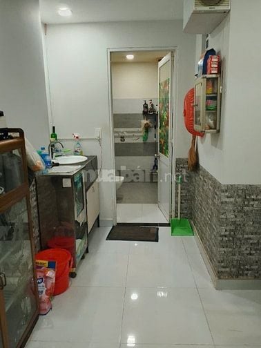 Hẻm xe hơi đường 3 tháng 2 (4 tầng; 8mx12,5m). Giá 17,5 tỷ