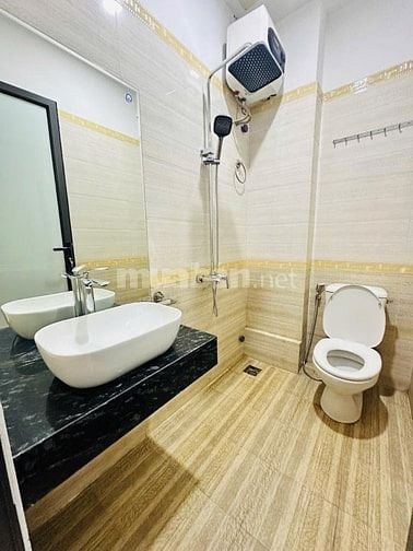 BÁN NHÀ PHỐ XUÂN ĐỈNH 8.8TY-15M RA PHỐ OTO TRÁNH VTRI ĐỈNH Ở NGAY 