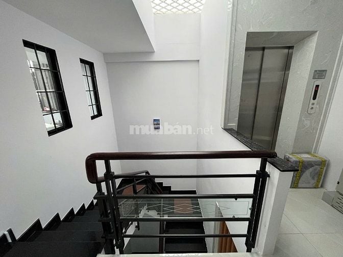 MT Trần Văn Kiểu ( 4 x 19m, 4 Tầng ) Full Đồ Gỗ. Giá: 13,5 Tỷ