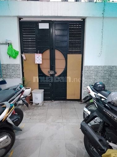 Hẻm xe hơi đường 3 tháng 2 (4 tầng; 8mx12,5m). Giá 17,5 tỷ
