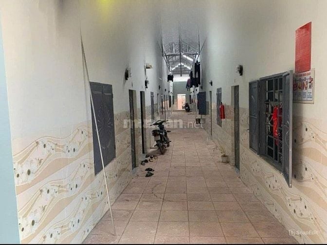 CHỦ NGỘP BÁN GẤP DÃY TRỌ 10 PHÒNG NGAY KCN TÂY BẮC CỦ CHI – GIÁ 98