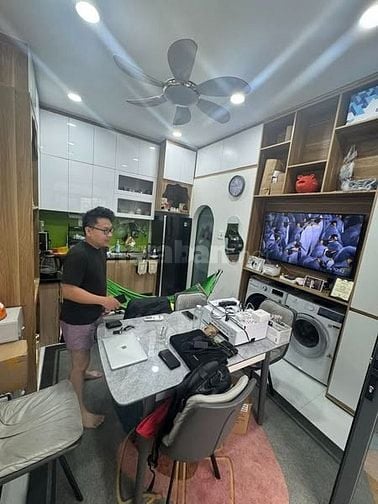 3ty2 Hẻm xe hơi đậu cửa 1 trệt 1 lầu nhà đẹp SHR 