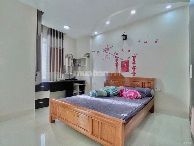 Cho thuê nhà hẻm 3m (BG) Phạm Thế Hiển, P.7, Q.8 giá 10tr