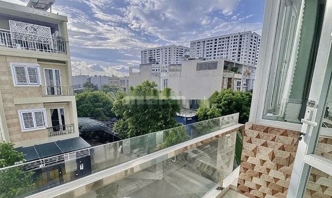 Cho thuê nhà hẻm 3m (BG) Phạm Thế Hiển, P.7, Q.8 giá 10tr