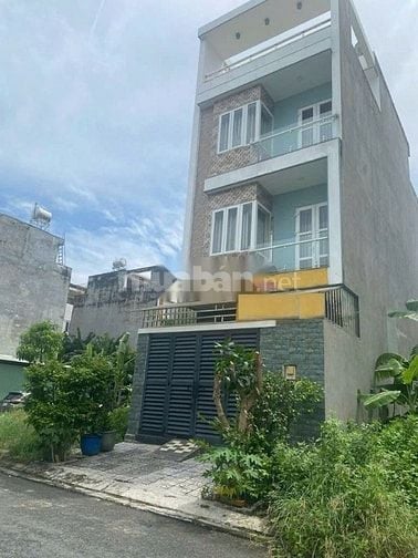 Cho thuê nhà hẻm 3m (BG) Phạm Thế Hiển, P.7, Q.8 giá 10tr