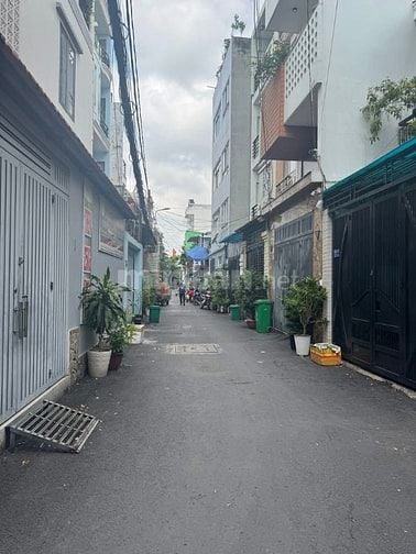 Nhà bán 3 Lầu hẻm xe hơi 5m đường Lê Văn Thọ, P9, Q.Gò Vấp.