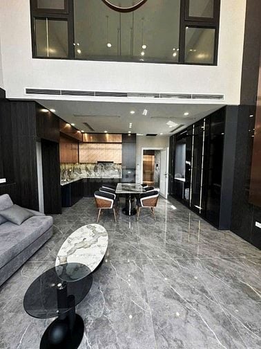 BÁN NHÀ MẶT PHỐ TƯ ĐÌNH- LONG BIÊN - 7 TẦNG THANG MÁY-GARA 2 OTO