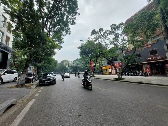 DÒNG TIỀN 150TR/TH) BÁN NHÀ MẶT PHỐ LẠC LONG QUÂN, TÂY HỒ - 140 M² - M