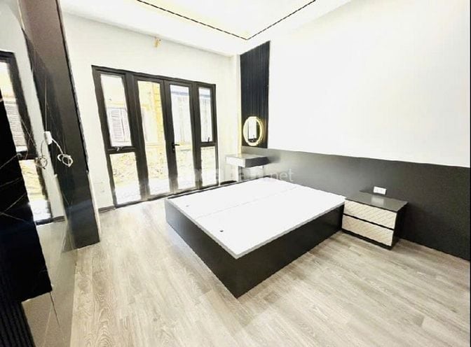 Bán nhà đẹp xinh phố Nguyễn An Ninh, DT 54 m2, 6 tầng thang máy 