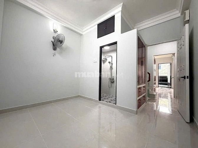 Nhà đẹp Hẻm xe hơi đường Hồng Bàng, Quận 11, nở hậu, Giá chỉ 5.95 tỷ