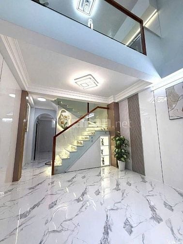 Nhà đẹp Hẻm xe hơi đường Hồng Bàng, Quận 11, nở hậu, Giá chỉ 5.95 tỷ