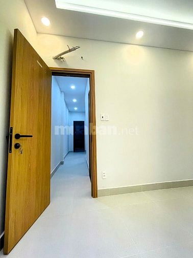 Bán nhà 1 trệt 1 lầu Linh Xuân, ô tô tới nơi, 56m2, giá chỉ hơn 4 tỷ