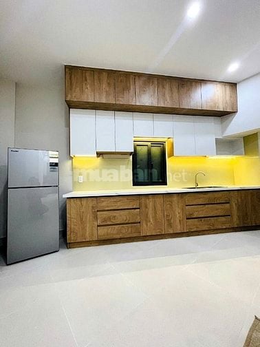Bán nhà 1 trệt 1 lầu Linh Xuân, ô tô tới nơi, 56m2, giá chỉ hơn 4 tỷ
