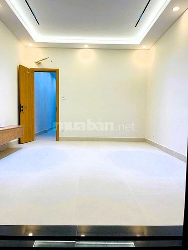 Bán nhà 1 trệt 1 lầu Linh Xuân, ô tô tới nơi, 56m2, giá chỉ hơn 4 tỷ