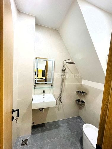 Bán nhà 1 trệt 1 lầu Linh Xuân, ô tô tới nơi, 56m2, giá chỉ hơn 4 tỷ