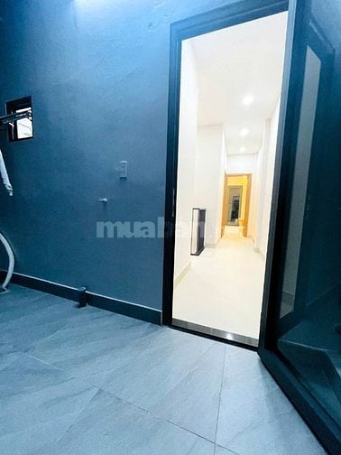 Bán nhà 1 trệt 1 lầu Linh Xuân, ô tô tới nơi, 56m2, giá chỉ hơn 4 tỷ