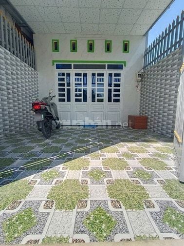 Cần tiền trả nợ nên bán căn nhà 112m2 ở Xã Tân Hiệp - Hóc Môn giá 850 