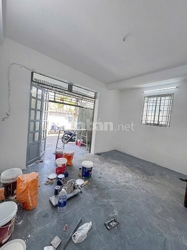 Cho thuê nhà 2 mặt tiền đường 3/2, P.14, Q.10 giá 40tr