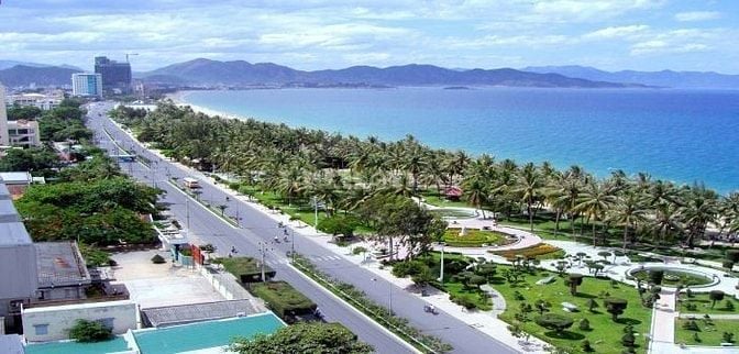NHÀ 2 TẦNG - NHỈNH 4 TỶ - ĐƯỜNG VÕ NGUYÊN GIÁP - 60M2 MT 4M - KIỆT Ô T