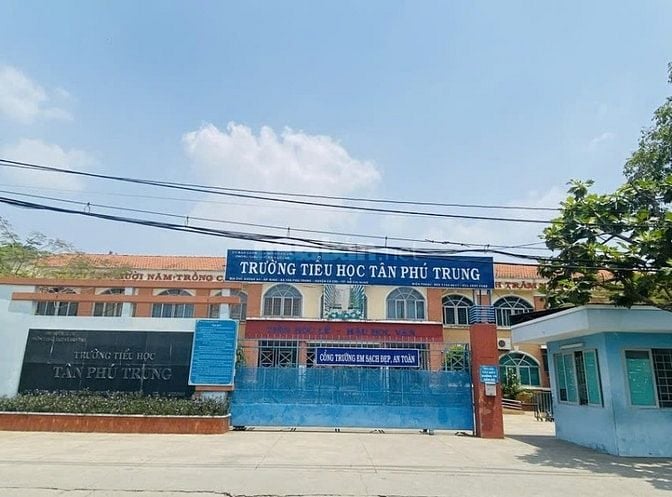 Bán gấp lô đất mặt tiền nhựa gần chợ Tân Phú Trung Củ Chi, 140m2/410tr