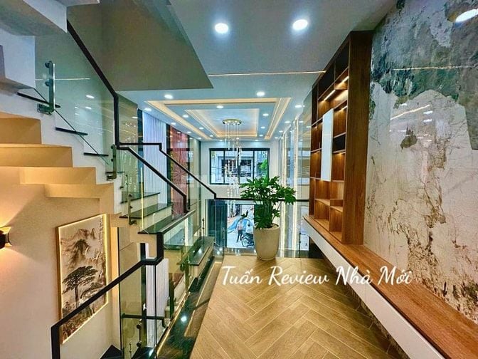 NHÀ BÌNH TÂN (4M x 21M) NGAY KHU TÊN LỬA. CÓ THANG MÁY 450KG. ĐƯỜNG 6M