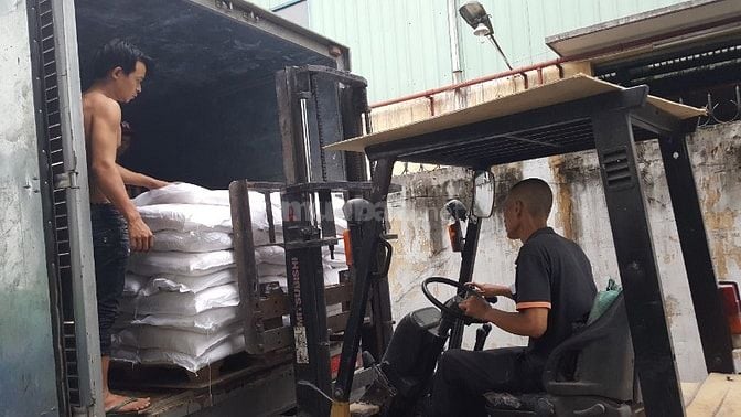 Tuyển phụ xe, LDPT lên xuống hàng. Cty lâu năm. KCN Tân Tạo.