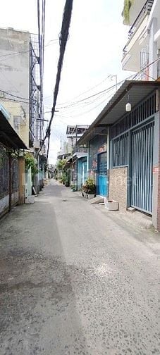 Nhà 2 tầng hẻm thẳng Bùi Minh Trực P6Q8. Giá 5,48 tỷ