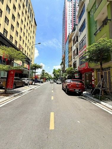 ĐẶC BIỆT HIẾM - NHÀ PHÂN LÔ Ô TÔ PHỐ DUY TÂN, CẦU GIẤY - 26,5 TỶ 