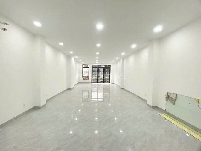 CHO THUÊ NHÀ MẶT TIỀN VÕ VĂN TẦN, PHƯỜNG 5, QUẬN 3