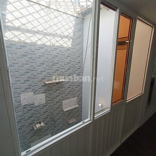 Nhà Đẹp Diện Tích Lớn 4x13 = 4,5 tỷ. Công nhận 52 m2. Đúc lửng