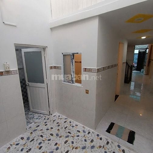 Nhà Đẹp Diện Tích Lớn 4x13 = 4,5 tỷ. Công nhận 52 m2. Đúc lửng