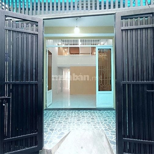 Nhà Đẹp Diện Tích Lớn 4x13 = 4,5 tỷ. Công nhận 52 m2. Đúc lửng