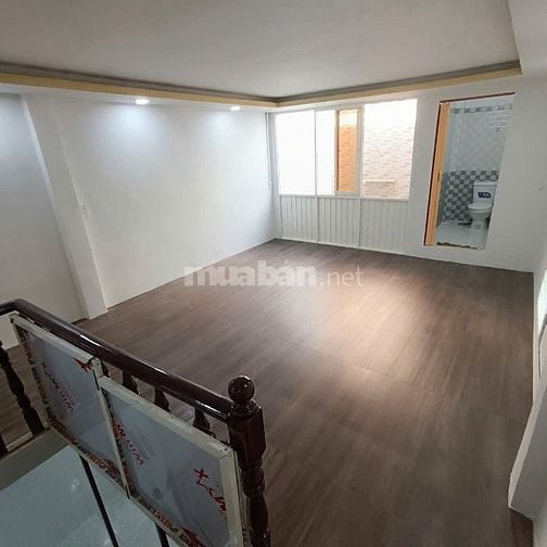 Nhà Đẹp Diện Tích Lớn 4x13 = 4,5 tỷ. Công nhận 52 m2. Đúc lửng