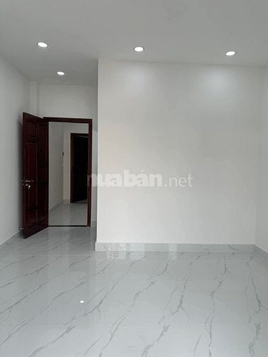 NHÀ 4 LẦU 5PN. 6WC MẶT TIỀN ĐƯỜNG 12. TAM BÌNH. TP THỦ ĐỨC 