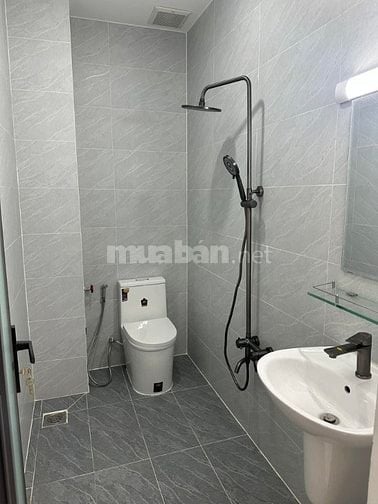 NHÀ 4 LẦU 5PN. 6WC MẶT TIỀN ĐƯỜNG 12. TAM BÌNH. TP THỦ ĐỨC 