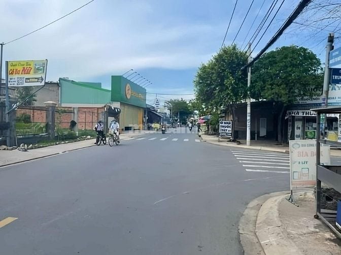 Đất ngộp MT Huỳnh Văn Cọ, TT Củ Chi, DT 196m, gần Khu vui, shr, 520tr