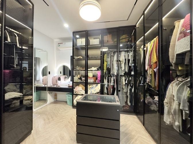 ♨️ TÔ HIẾN THÀNH – QUẬN 10 – NHÀ ĐẸP 4 TẦNG – 70M² – NỞ HẬU 11M