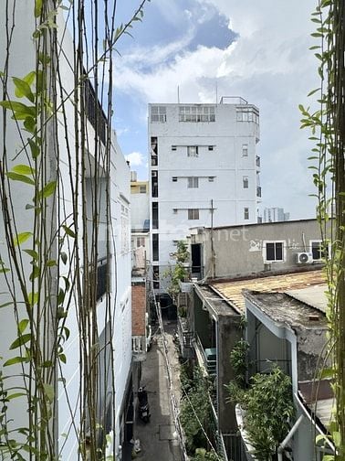 ♨️ TÔ HIẾN THÀNH – QUẬN 10 – NHÀ ĐẸP 4 TẦNG – 70M² – NỞ HẬU 11M