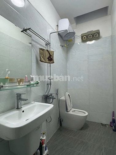 BÁ.N NHÀ PHỐ HOÀNG NGÂN - QUAN NHÂN 50M2– GẦN HỒ – 5 TẦNG Ở NGAY
