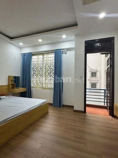 BÁ.N NHÀ PHỐ HOÀNG NGÂN - QUAN NHÂN 50M2– GẦN HỒ – 5 TẦNG Ở NGAY