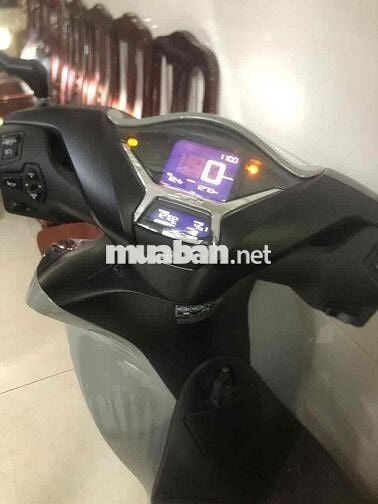 Cần bán xe SH125 ABS 2025 xe mới đi 1270km