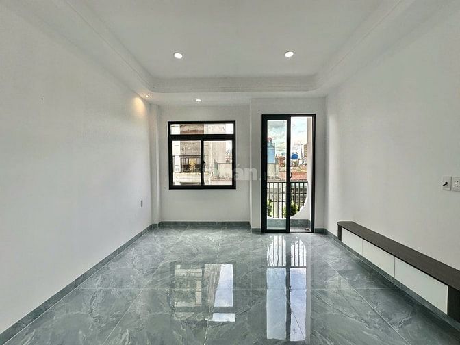NHÀ BÌNH TÂN (4M x 13,5M) NGAY LÊ VĂN QUỚI, NGÃ TƯ BỐN XÃ. HƯỚNG ĐÔNG