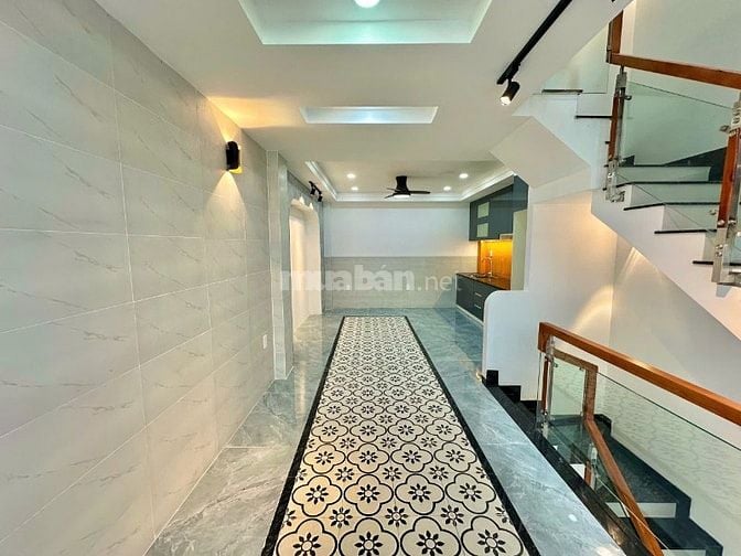 NHÀ BÌNH TÂN (4M x 13,5M) NGAY LÊ VĂN QUỚI, NGÃ TƯ BỐN XÃ. HƯỚNG ĐÔNG