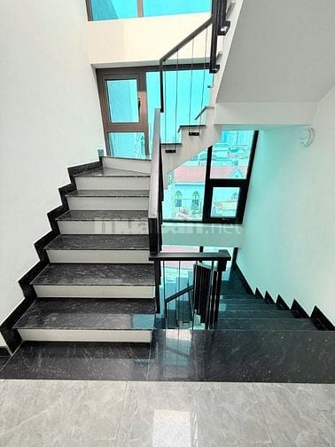 MẶT PHỐ VÍP - Ô TÔ TRÁNH VỈA HÈ KINH DOANH - 8 TẦNG THANG MÁY -VIEW TR