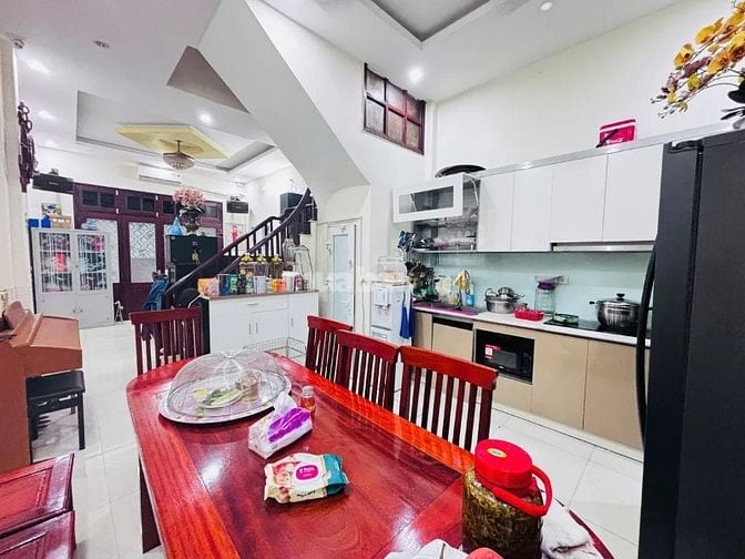 Chính chủ cần bán nhà phố Quan Nhân Thanh Xuân,38/46m2,4tầng,Giá 9.1tỷ