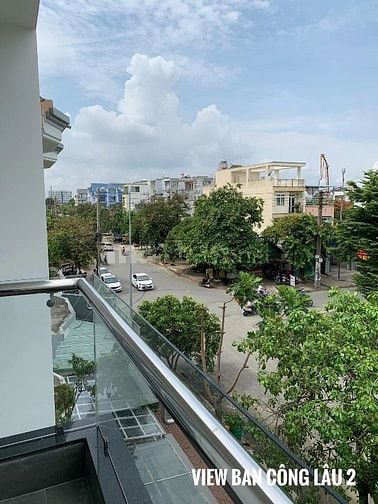 Nhà 3 lầu ngang 7m mặt tiền đường 30m