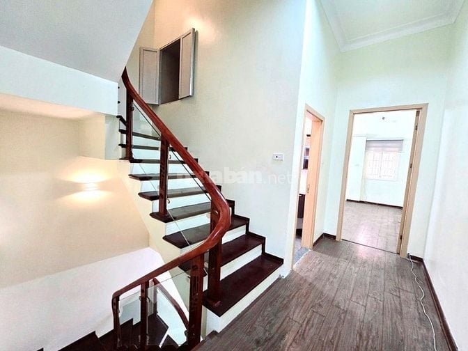 Bán nhà Yên Lộ, Yên Nghĩa 37m, full nội thất xịn, ngay sát khu đô thị 