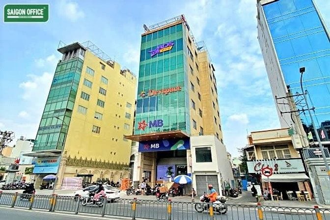 Tòa nhà MT Đinh Tiên Hoàng Bình Thạnh (7.5x28m) hầm 9 tầng HDT 370 tri