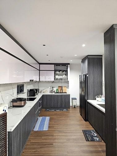 Sky Villa 3pn 206m2 full nội thất, xe hơi lên tận nhà Celadon City